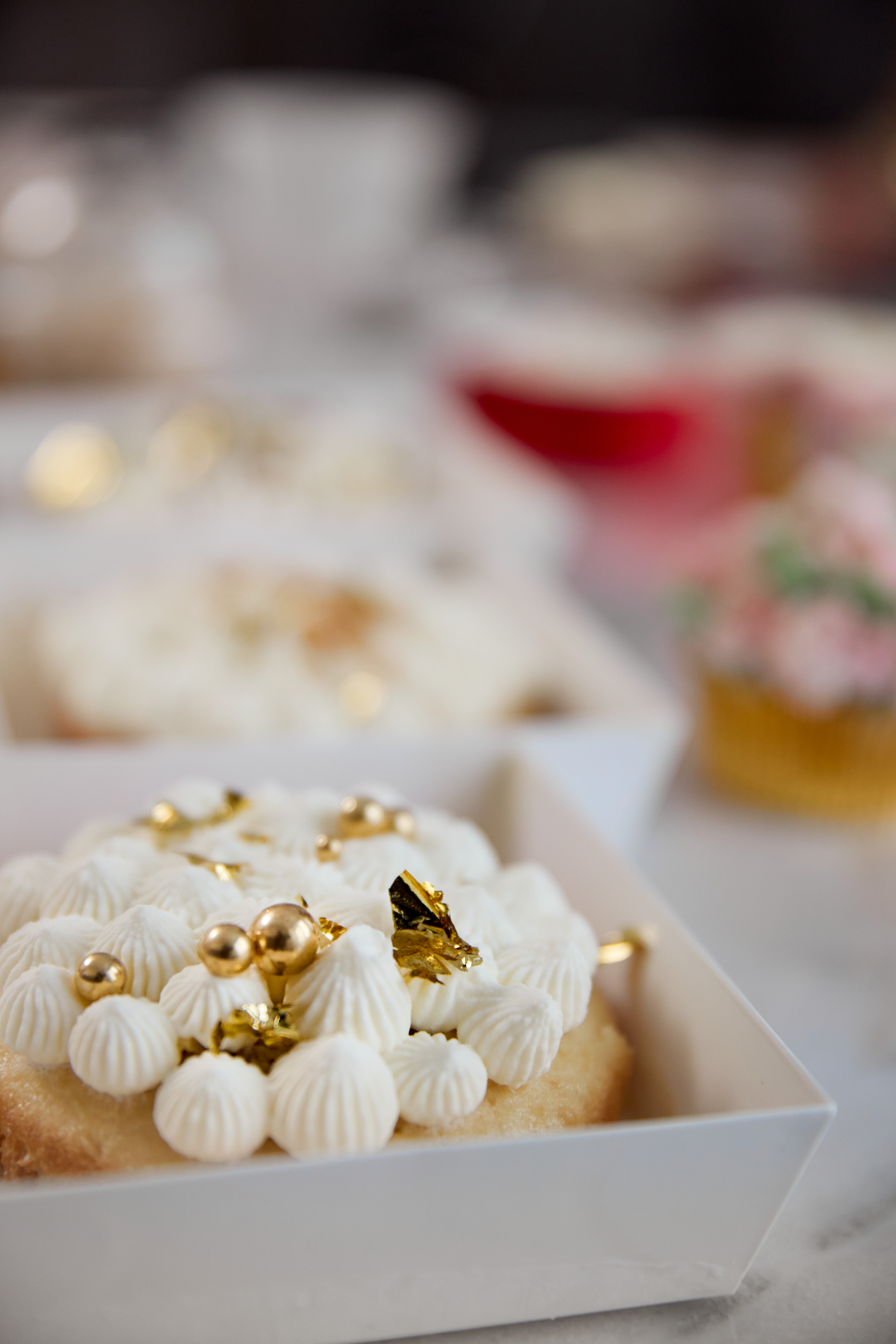 Gold Shell Bento